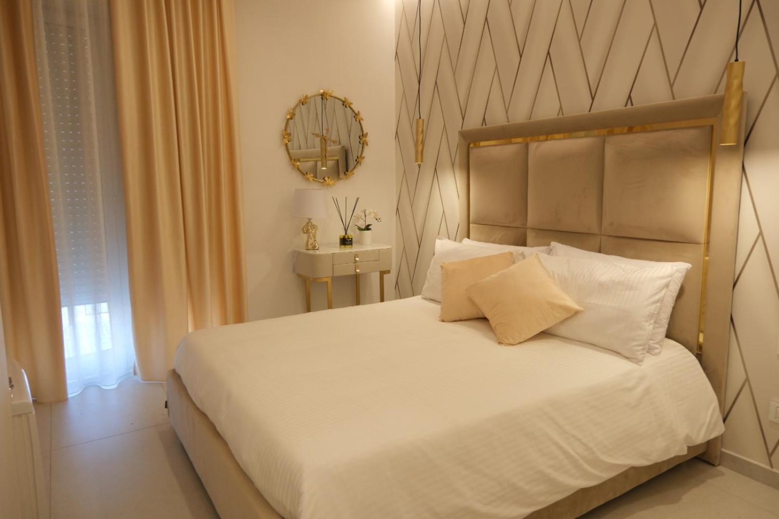 Luxury Masaniello Hotel Napoli Bagian luar foto